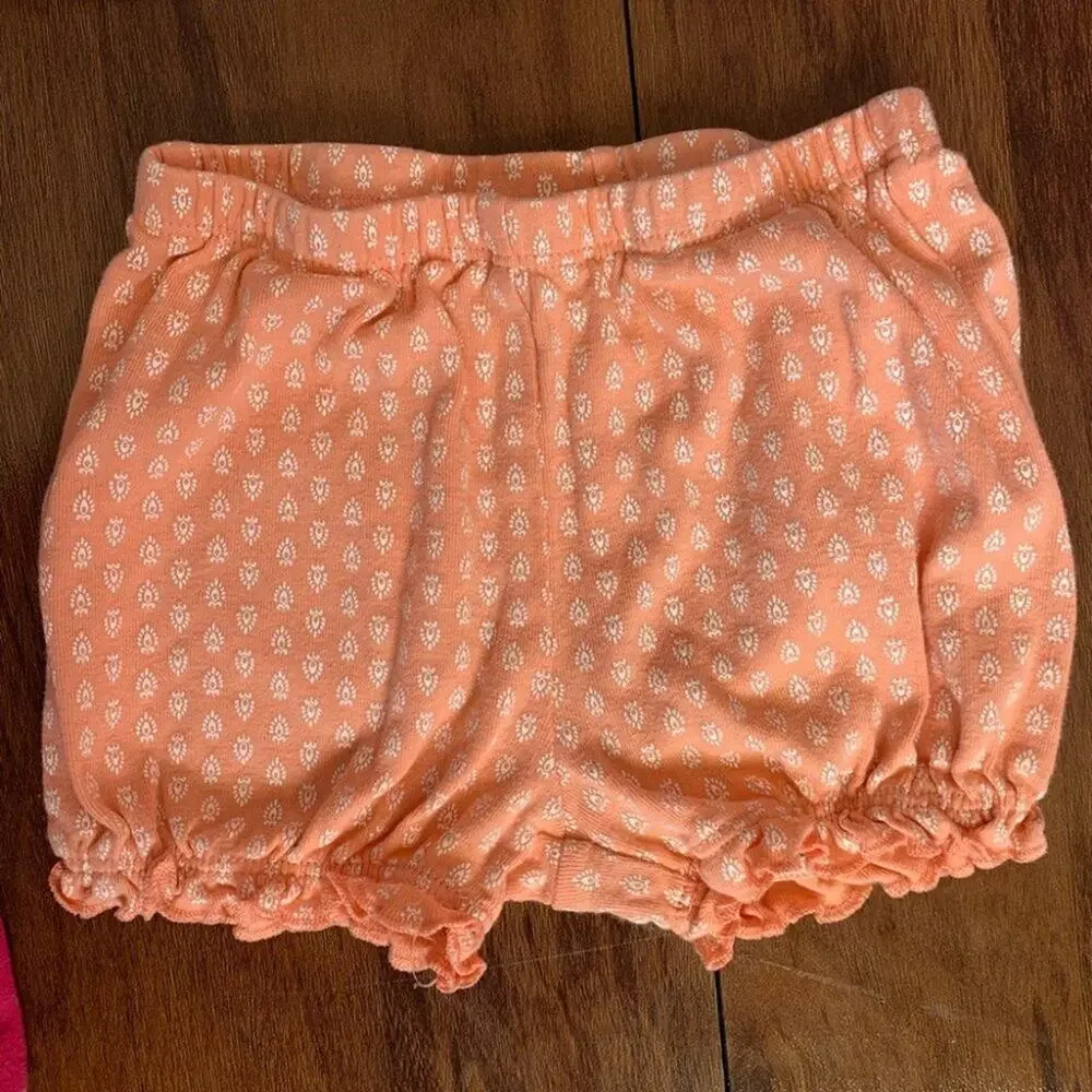 Carter’s 18 month 6-piece Bundle outfit set leggings shorts bodysuit